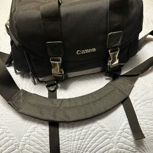 Canon Black Messenger Bag